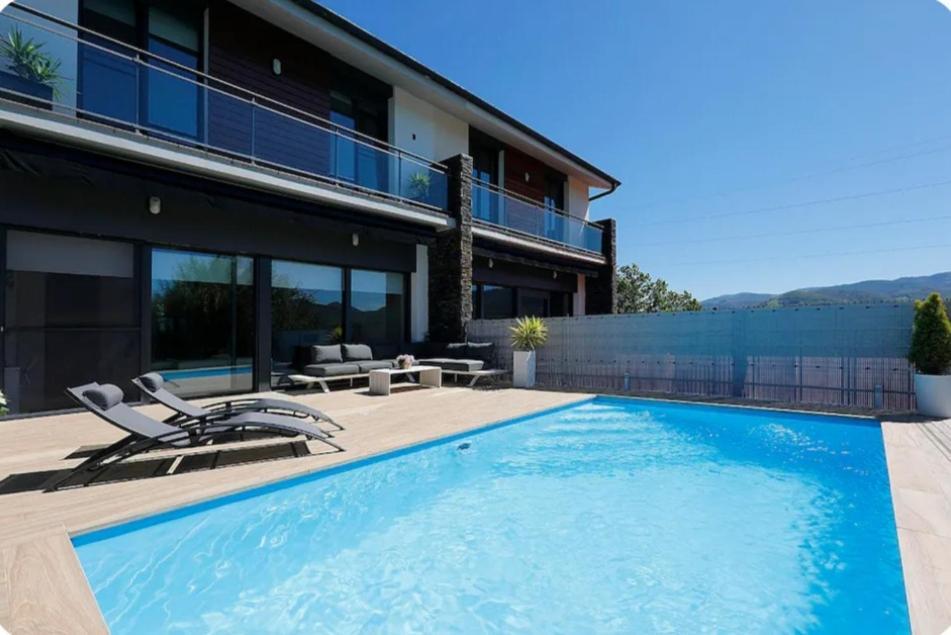 Ikasmendi Villa Renteria Ngoại thất bức ảnh