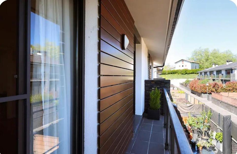 Ikasmendi Villa Renteria Ngoại thất bức ảnh